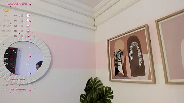 dullce77 online show from March 19, 2025, 1:32 am