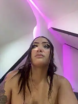 iamsara 21 online show from April 12, 2026, 5:45 am