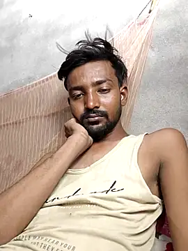 India HOT23 online show from April 4, 2026, 6:33 am