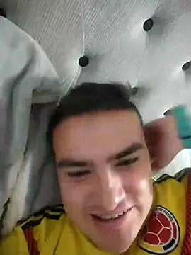 Snapshot of Andy-rtg chatting on March 13, 2025, 1:10 am Andy-rtg online show from March 13, 2025, 1:10 am