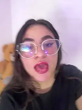 HADARA   online show from April 8, 2026, 10:54 pm