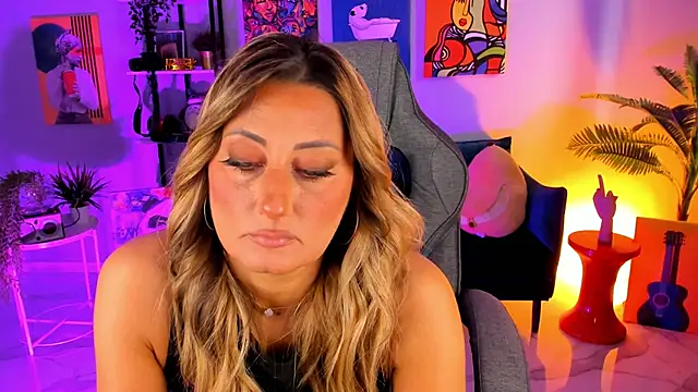 SarahAlluring online show from September 20, 2025, 12:06 pm