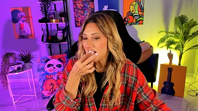 SarahAlluring online show from September 26, 2025, 12:09 pm