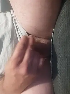 gui67675 online show from September 26, 2025, 3:32 am