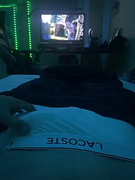 germanidk online show from September 15, 2025, 9:48 pm