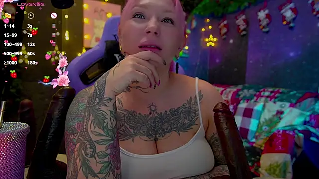 BlackedBarbie online show from December 14, 2025, 7:18 pm