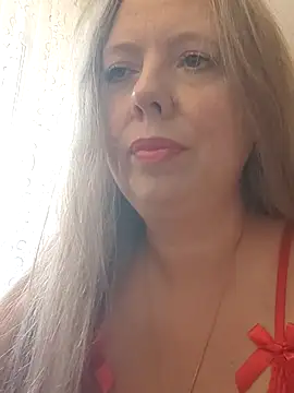 Irina3718 online show from September 15, 2025, 10:37 am