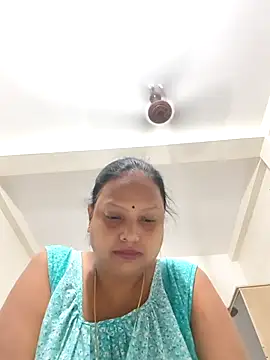 Snapshot of Arohi35 chatting on September 16, 2025, 4:30 pm Arohi35 online show from September 16, 2025, 4:30 pm