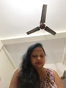 Snapshot of Arohi35 chatting on September 17, 2025, 4:52 pm Arohi35 online show from September 17, 2025, 4:52 pm