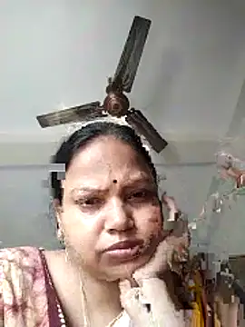 Snapshot of Arohi35 chatting on February 21, 2026, 4:02 am Arohi35 online show from February 21, 2026, 4:02 am