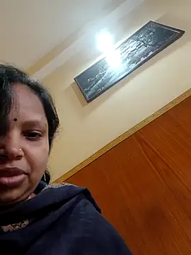 Snapshot of Arohi35 chatting on March 3, 2026, 3:34 am Arohi35 online show from March 3, 2026, 3:34 am