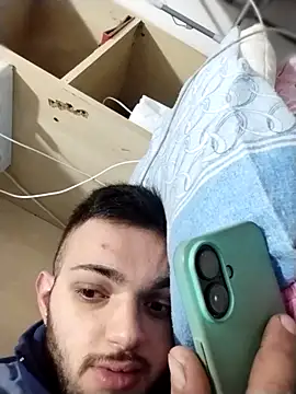 Francescodicristina44 online show from April 9, 2026, 7:41 pm