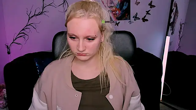 madam uliis online show from January 15, 2026, 6:55 pm