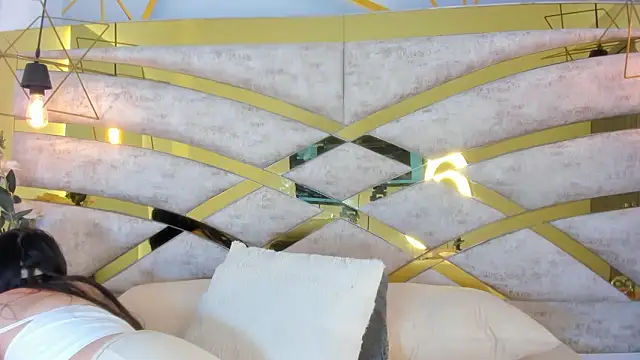 Sofiia Rossee  online show from February 6, 2026, 7:39 pm