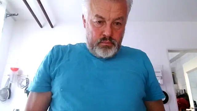 Berg Boy online show from November 22, 2025, 8:02 am