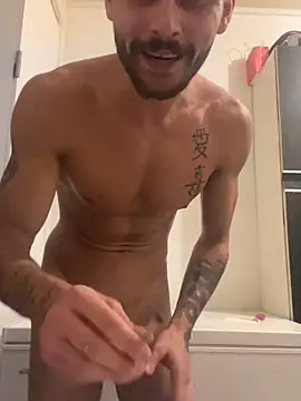 Hugo34bg online show from September 21, 2025, 5:36 pm