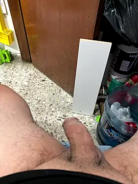 Snapshot of elninio_poya chatting on October 24, 2025, 6:37 pm elninio poya online show from October 24, 2025, 6:37 pm