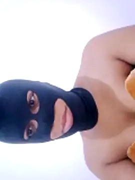 Khemerry online show from February 25, 2026, 1:54 pm