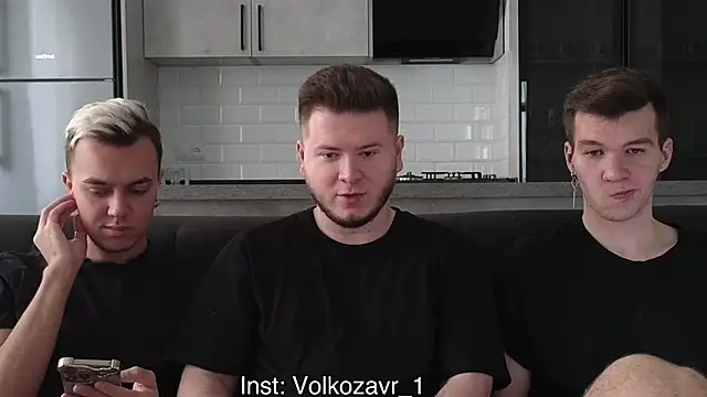 boys sobolisha online show from November 10, 2025, 1:21 pm