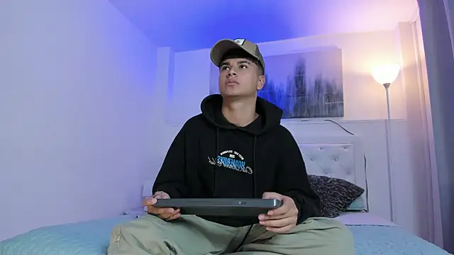 MathewAdams online show from March 21, 2025, 1:45 pm