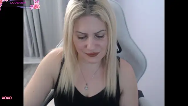 BellaStar84 online show from October 6, 2025, 12:24 pm