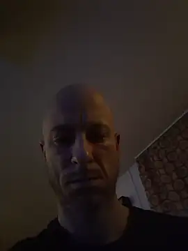 svenpfeifer online show from December 16, 2025, 1:10 am