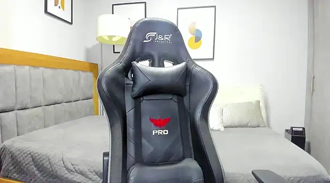 Dante Storm online show from March 21, 2025, 4:17 am