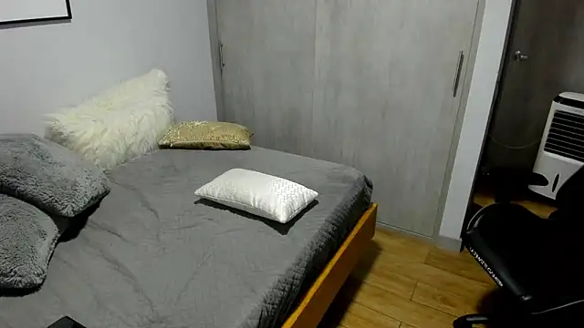 Dante Storm online show from November 1, 2025, 4:36 am