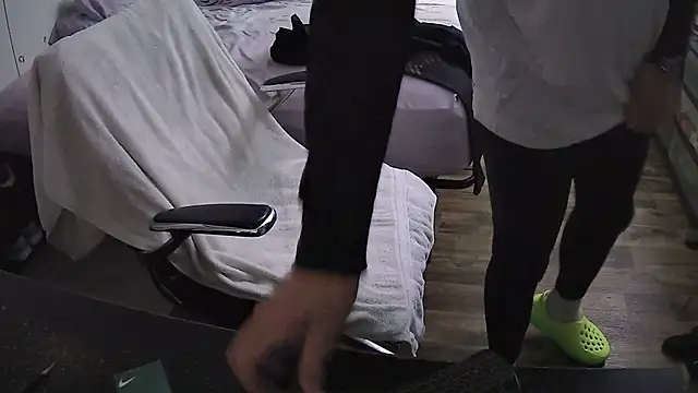 Snapshot of Muffdiver718 chatting on March 18, 2025, 11:19 am Muffdiver718 online show from March 18, 2025, 11:19 am