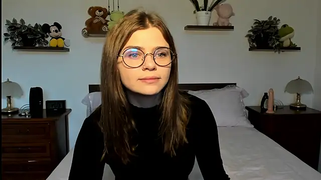 HaleyReedme online show from February 19, 2026, 8:10 am