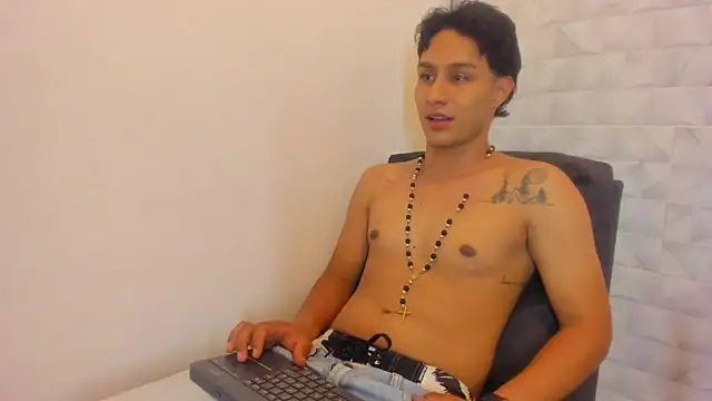 Stone grey1  online show from March 18, 2025, 2:36 am