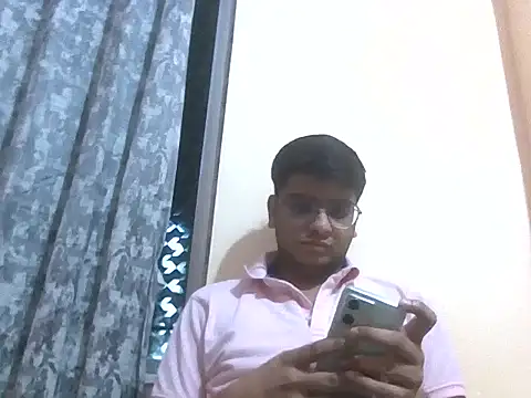 sutfvkii online show from October 4, 2025, 5:33 pm