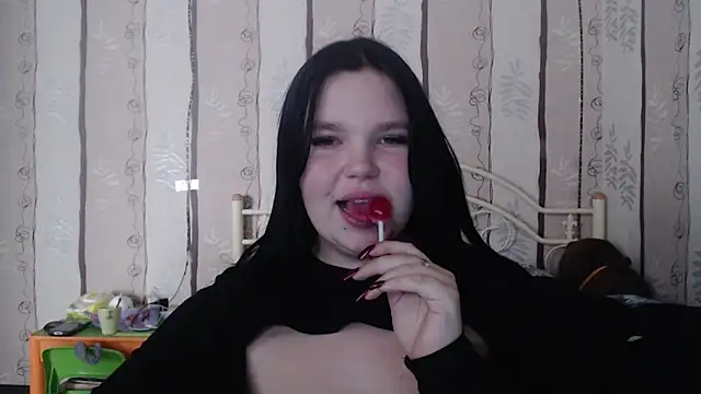 Victoriakot online show from March 18, 2025, 8:36 am