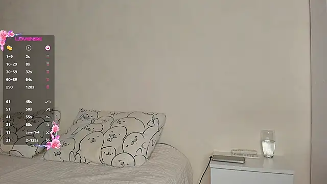 Snapshot of Strawberry_Deli chatting on October 24, 2025, 9:38 am Strawberry Deli online show from October 24, 2025, 9:38 am