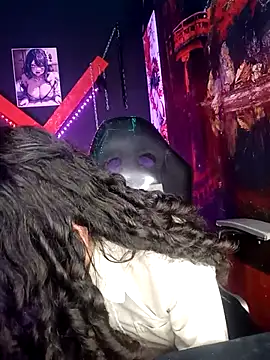 Tracy KS online show from March 17, 2025, 6:53 pm