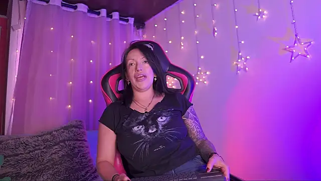 Madison Mayer online show from January 13, 2026, 1:38 pm