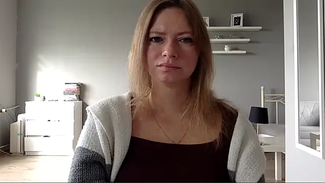 MillieShow online show from September 15, 2025, 7:08 am