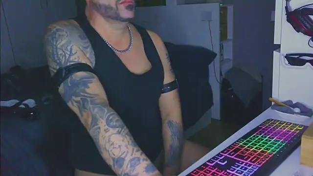 luivksmad online show from December 2, 2025, 5:13 am