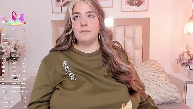 Snapshot of camilleturner1 chatting on March 23, 2025, 8:04 am camilleturner1 online show from March 23, 2025, 8:04 am