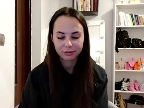 Snapshot of MayaJoy24 chatting on September 18, 2025, 7:38 pm MayaJoy24 online show from September 18, 2025, 7:38 pm