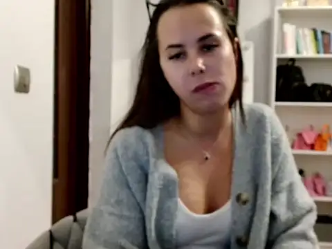 Snapshot of MayaJoy24 chatting on September 25, 2025, 7:28 pm MayaJoy24 online show from September 25, 2025, 7:28 pm
