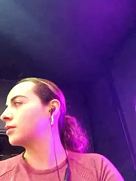 Sairy  online show from June 10, 2026, 6:29 pm