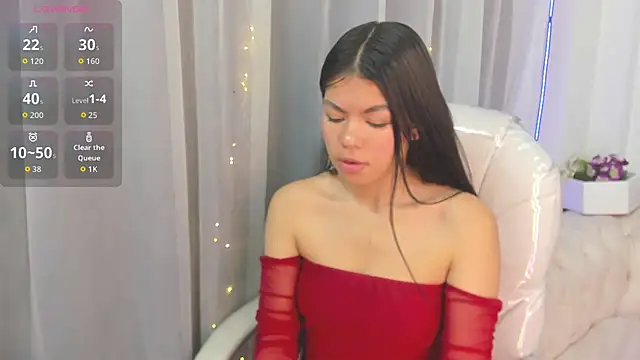 Pretty Johnson  online show from October 10, 2025, 10:03 am