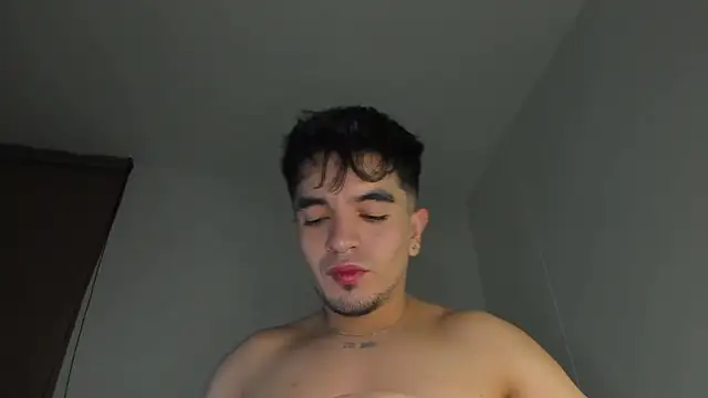 cmzo  online show from November 20, 2025, 1:39 am