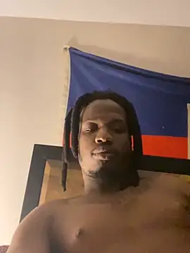 Sir-Tucker online show from March 15, 2025, 4:32 pm