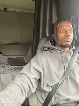 Sir-Tucker online show from March 20, 2025, 8:08 pm