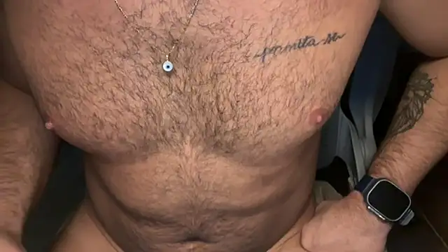 TopRaw3 online show from November 2, 2025, 9:28 pm