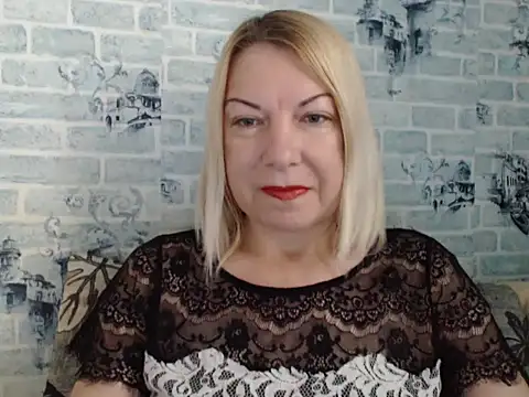 Lillia Ray online show from September 13, 2025, 7:52 am