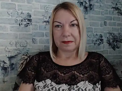 Lillia Ray online show from September 14, 2025, 7:07 am