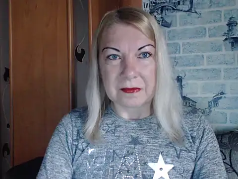 Snapshot of Lillia_Ray chatting on May 10, 2026, 4:39 am Lillia Ray online show from May 10, 2026, 4:39 am